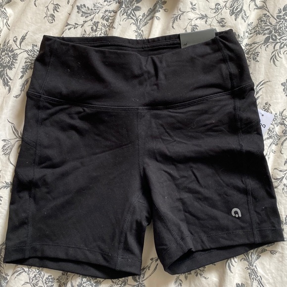 Hyba Athletic Shorts NWT - Picture 1 of 5